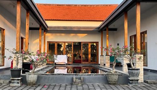 Holiday Home
