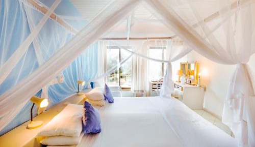 Deluxe Room with Seaview and A/C