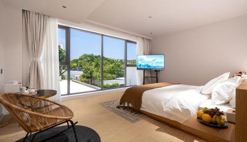 Superior King Room