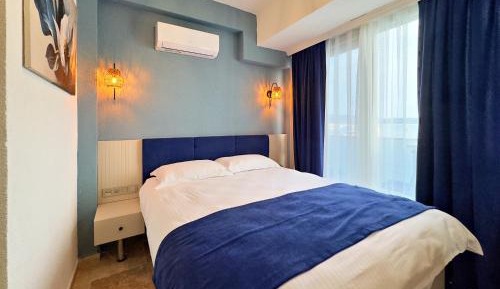Double Room with Balcony and Sea View
