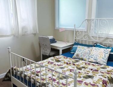 Standard Double Room with Shared Bathroom