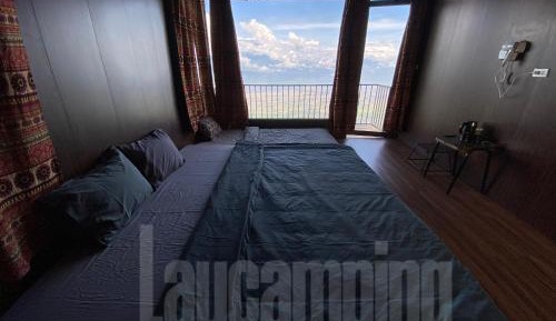 Deluxe Double or Twin Room with Balcony