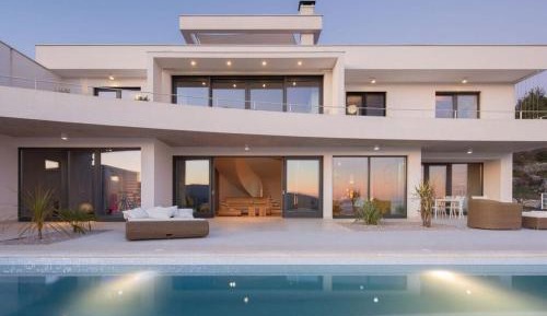 Four-Bedroom Villa