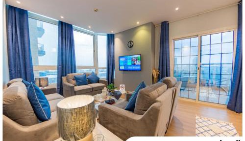 Two-Bedroom Apartment with Sea View