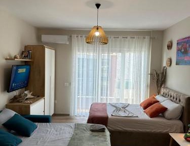 Studio with Balcony