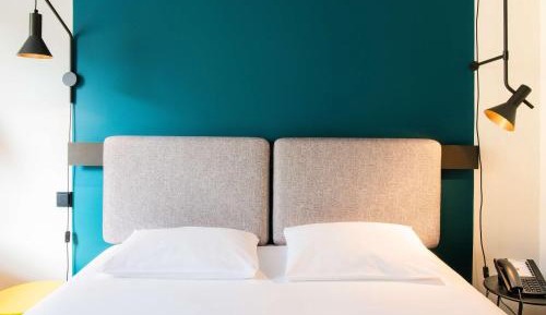 Superior Room with One Double Bed and One Single Bed