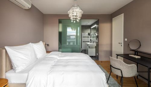 Superior Apartment with Balcony
