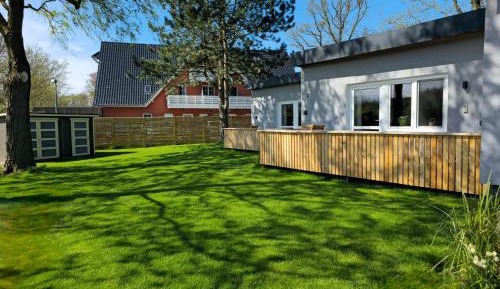 Bungalow with Patio