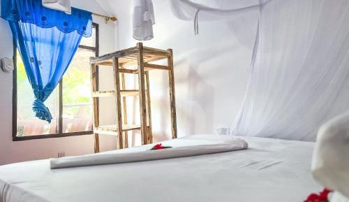 Single Room with Private Bathroom