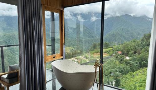 King Room with Mountain View