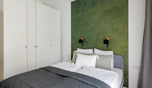 One-Bedroom Family Apartment