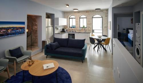 Two-Bedroom Apartment with Garden View
