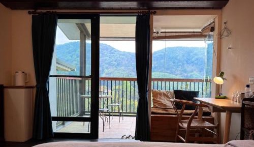 Double Room with Mountain View