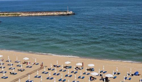 Studio with Sea View