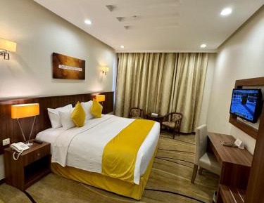 Standard King Room
