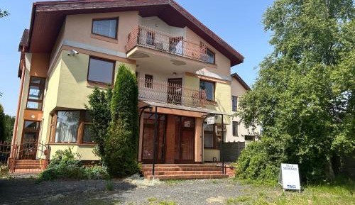 Five-Bedroom House