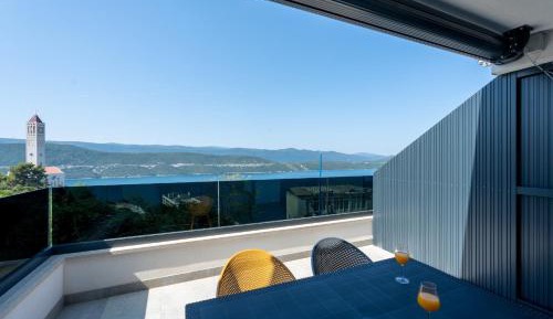 One Bedroom Apartment with Terrace