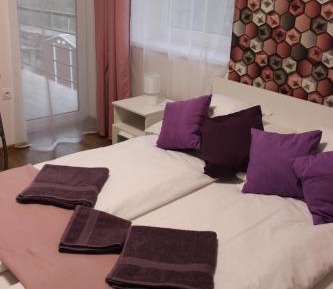 Double Room with Mountain View