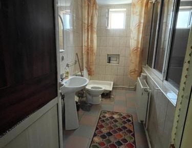 Quadruple Room with Private Bathroom