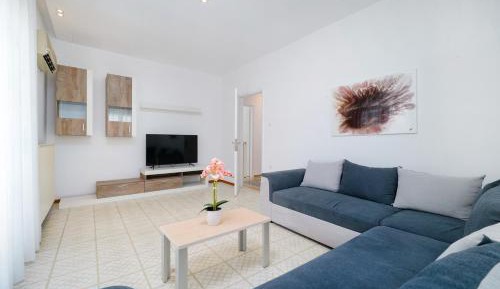 Three-Bedroom Premium Apartment