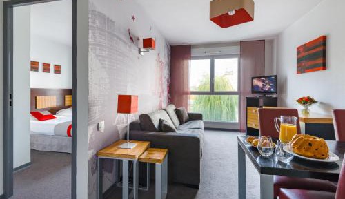 One-Bedroom Apartment (4 Adults)