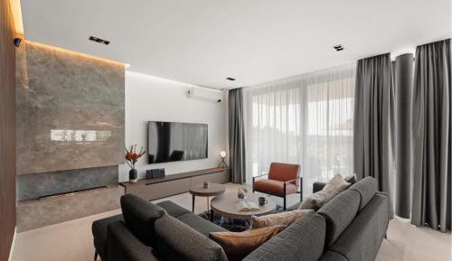 Four-Bedroom Holiday Home