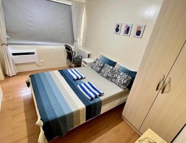 Two-Bedroom Apartment with Sea View