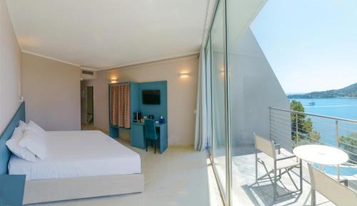 Double Room with Sea View