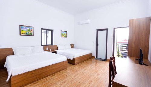 Family Suite with Balcony