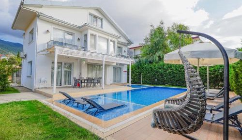 One-Bedroom Villa