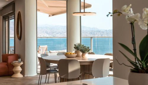 Penthouse Apartment