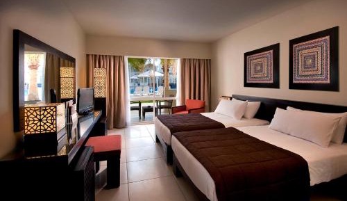 Superior Room with Pool View