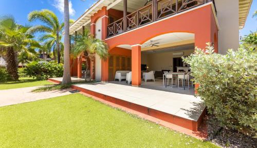 Two-Bedroom Apartment with Terrace and Sea View