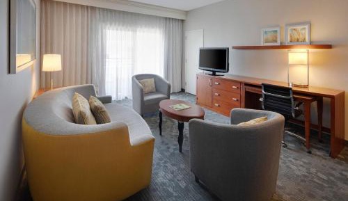 One-Bedroom King Suite with Sofa Bed