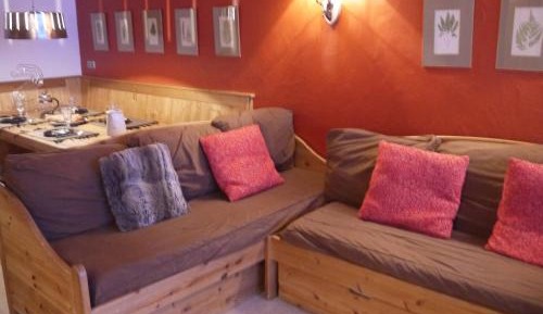 Apartment (5 Adults)