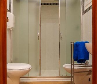 Double Room with Private External Bathroom