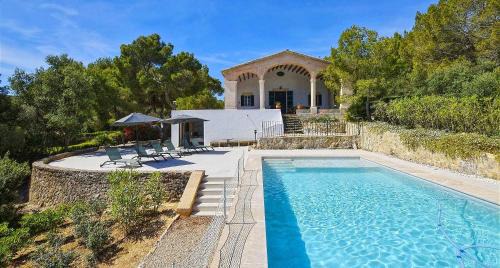 Villa with Sea View