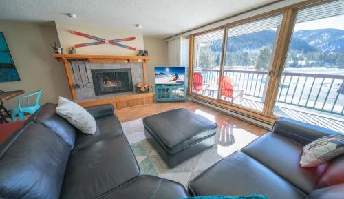 Two-Bedroom Apartment with Balcony