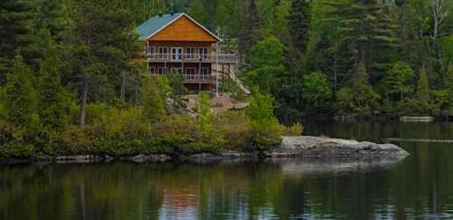 Triple Room with Lake View