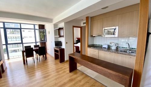 One-Bedroom Apartment (3 Adults)
