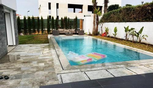 One-Bedroom Villa