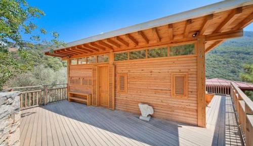 One-Bedroom Chalet