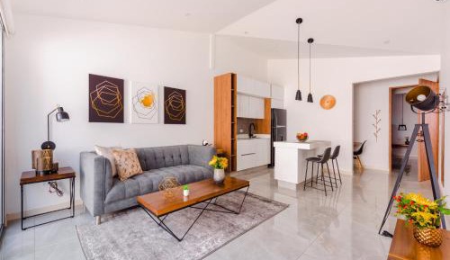 One-Bedroom Apartment with Terrace