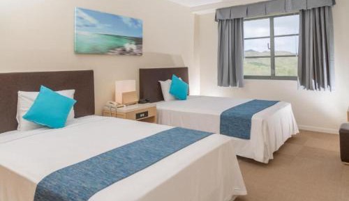 Deluxe Family Room