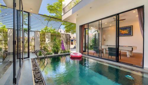 Villa with Private Pool