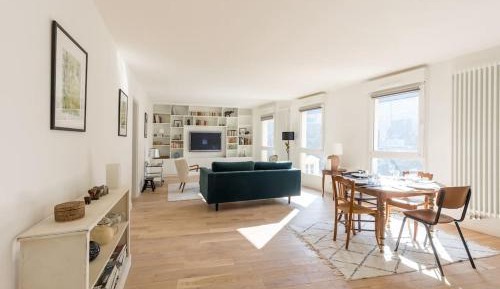 Two-Bedroom Deluxe Apartment