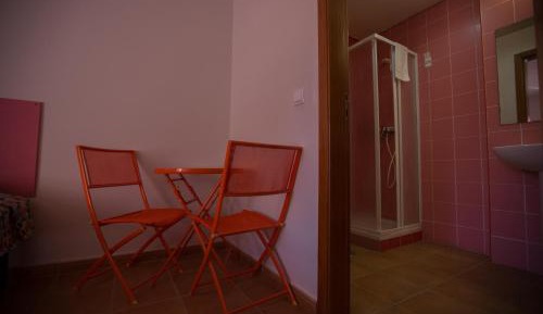 Twin Room with Private Bathroom