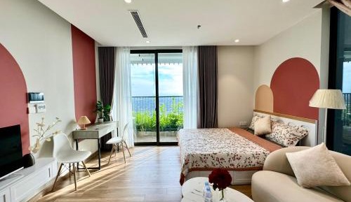 Studio Apartment with Balcony