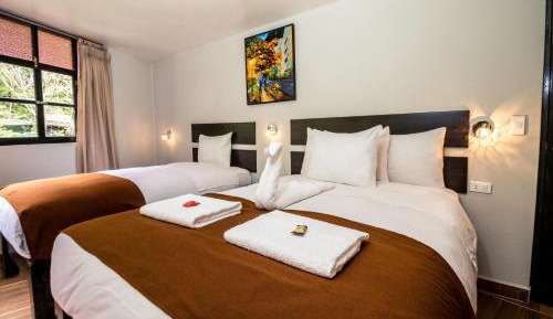 Twin Room with Mountain View