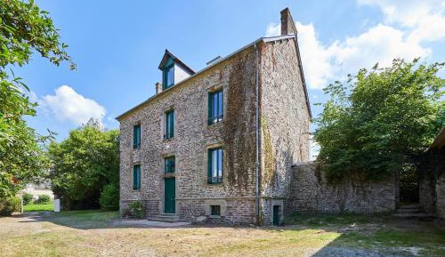 Five-Bedroom House